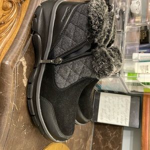 Skechers booties
